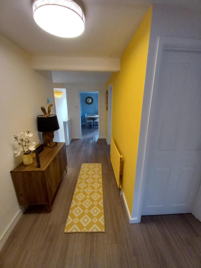 Moore Apartment 버튼온더워터 외부 사진